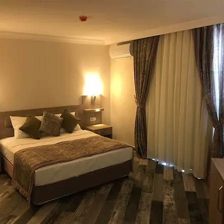Hotell Arsi Enfi 4*