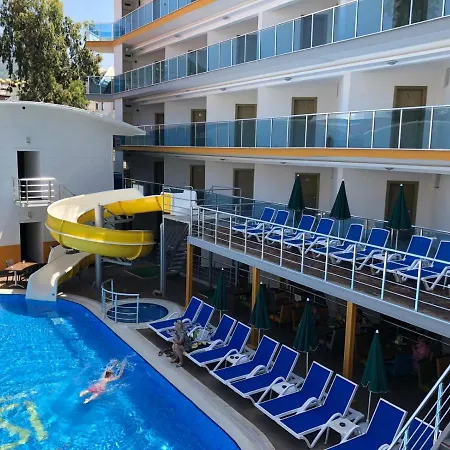 Arsi Enfi Hotell 4*
