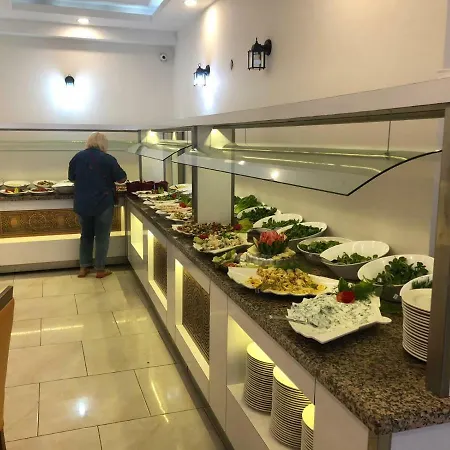 Arsi Enfi Hotell 4*
