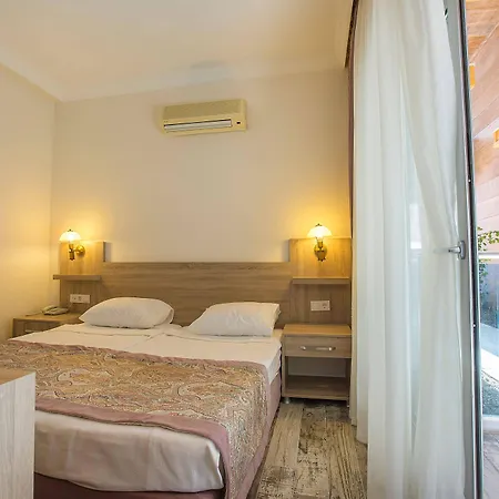 Arsi Enfi Hotell Alanya
