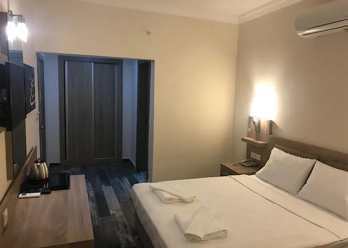 Ξενοδοχείο Arsi Enfi Αλάνια