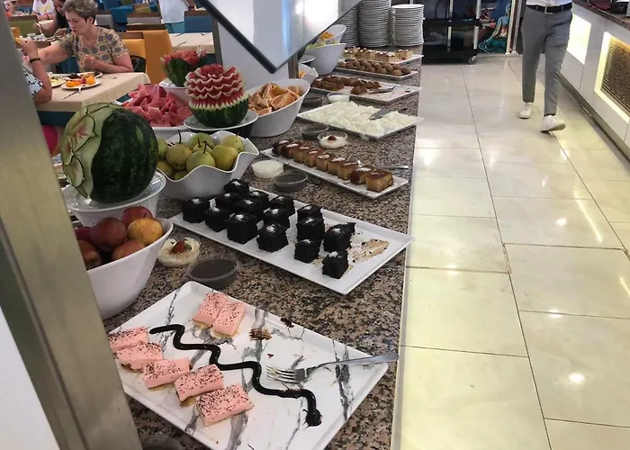 Arsi Enfi Ξενοδοχείο 4*